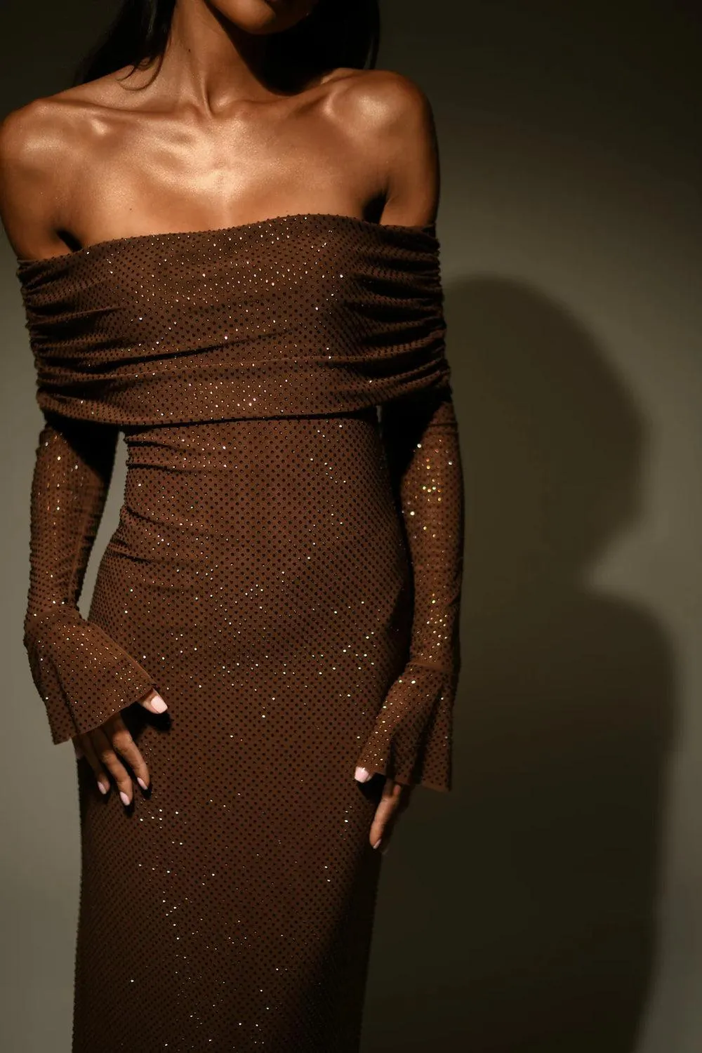 Jennifer® | Luxurious glitter evening dress