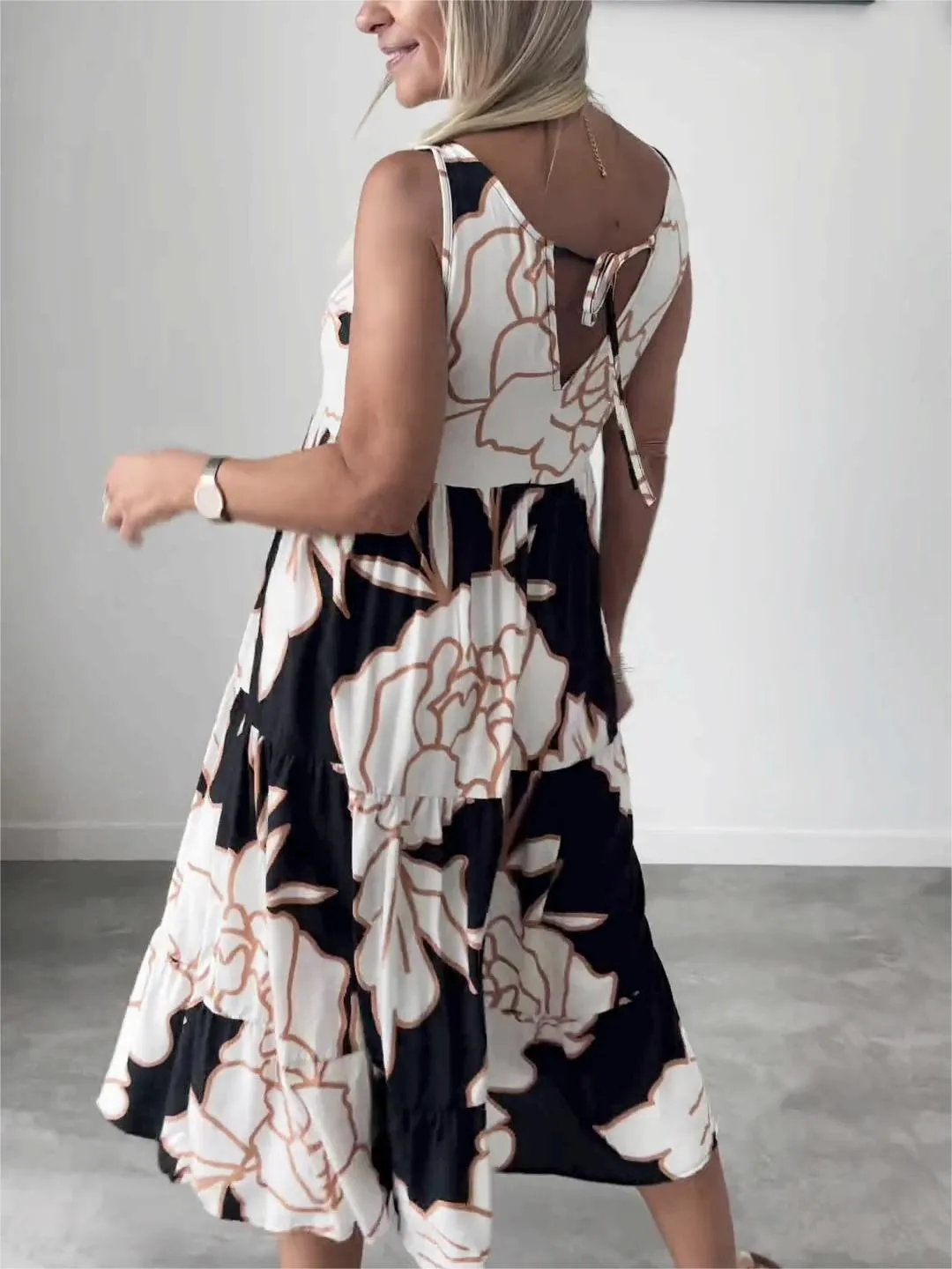 Josefina® | Stylish Dress With Floral Print