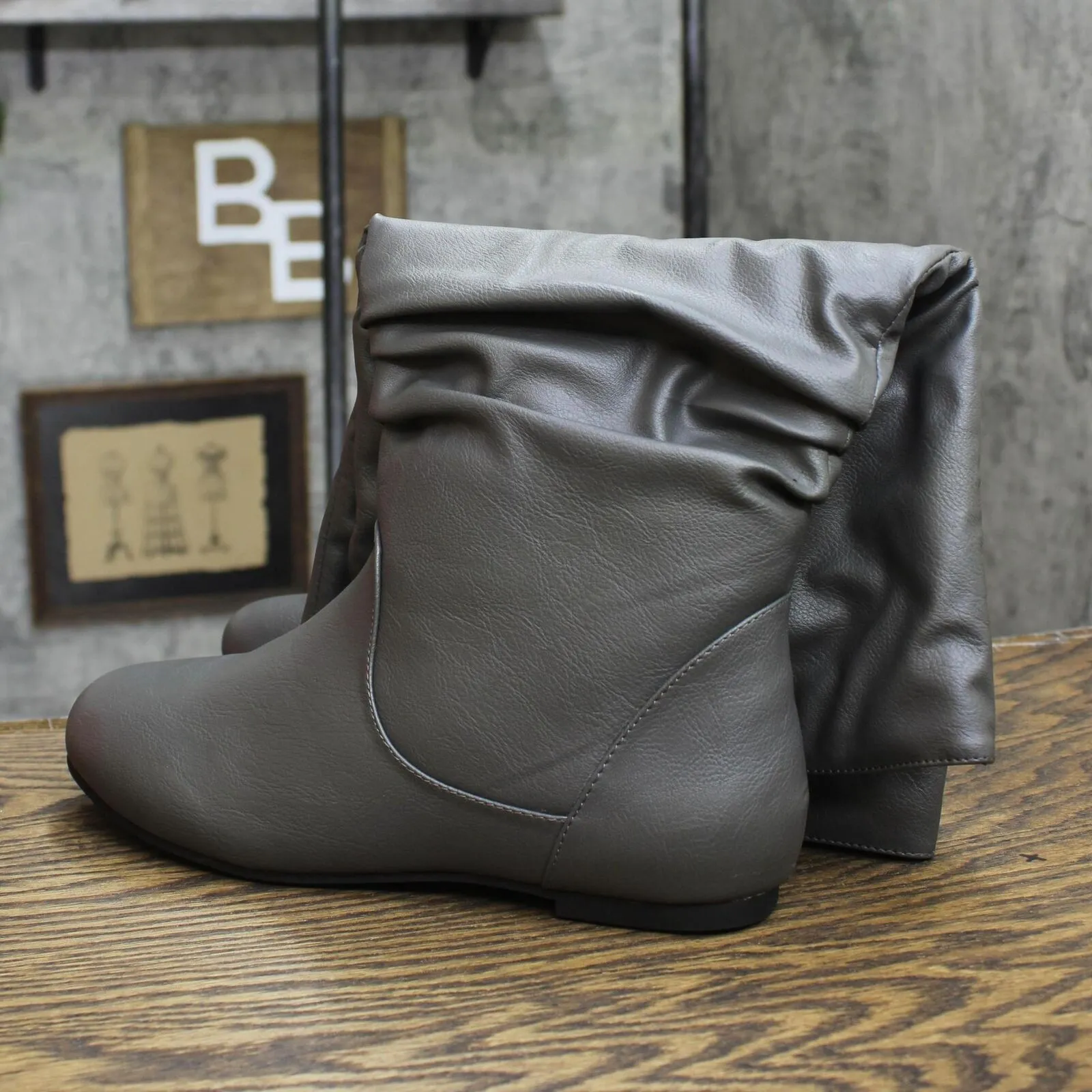 Journee Collection Women's Mid Calf Boots JAYNE-GRY-090XWC Gray 9M