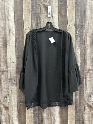 Kimono By Cmf  Size: S