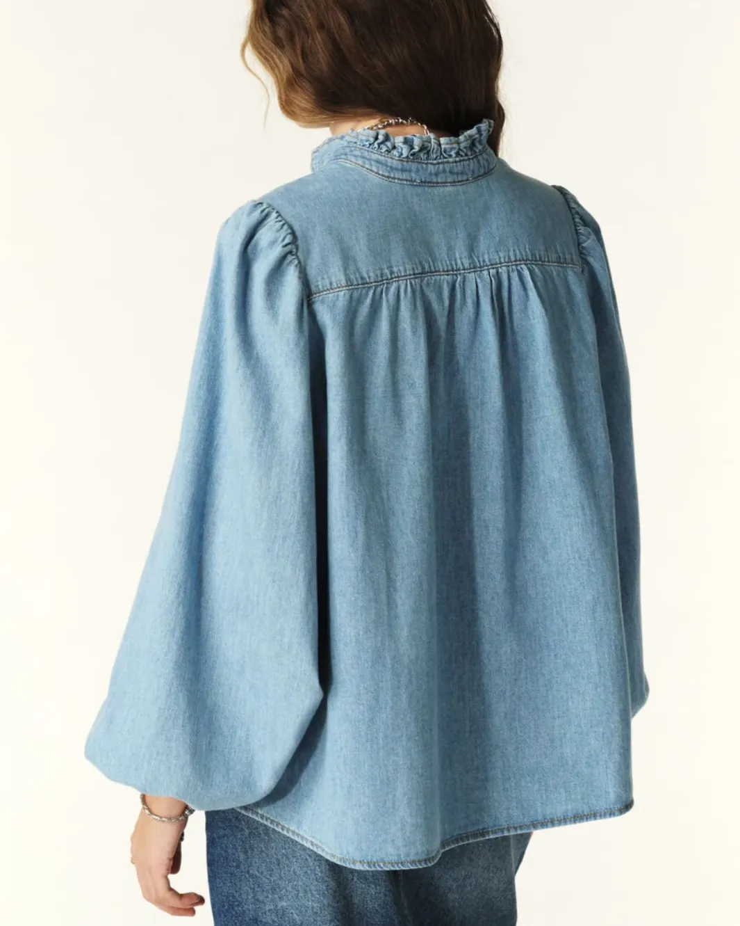 LOUISE SHIRT IN LIGHT USED BLUE