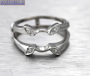 Lovely Ladies Unique 14K White Gold 0.04ctw Diamond Open Ring