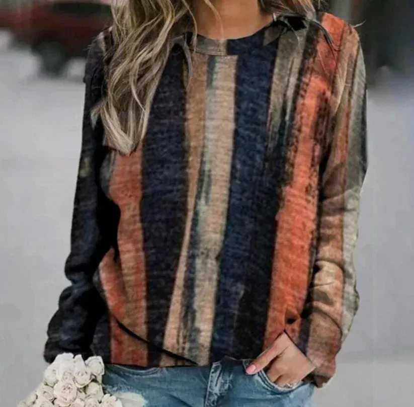 Lucrecia® | Chic and versatile summer sweater