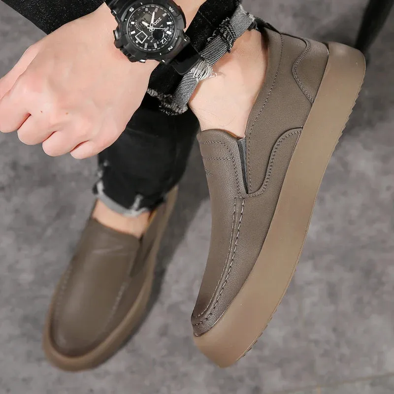 LuxeStride Luxus Slip-On Loafers