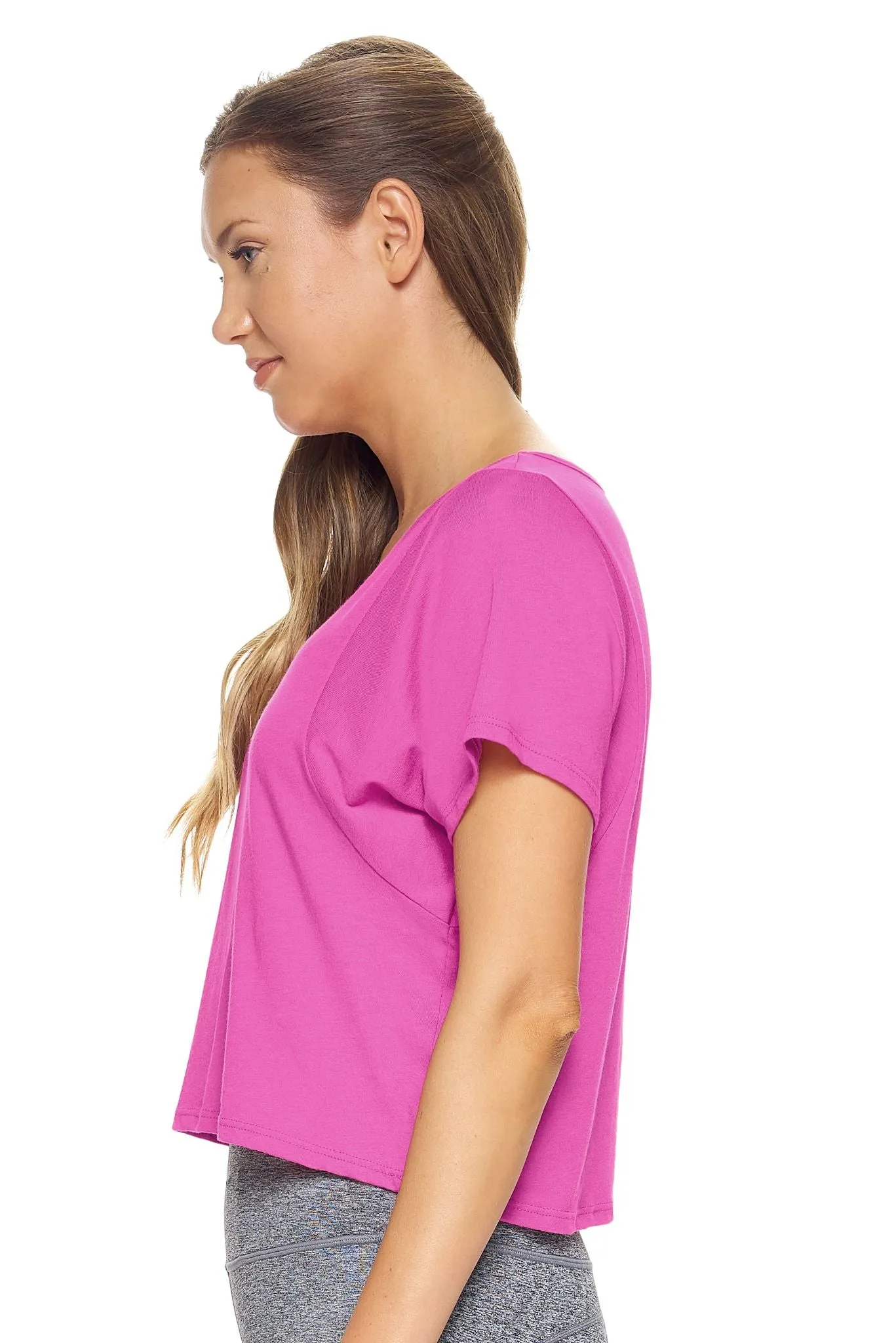 MC274 MoCA™ Cropped Tee