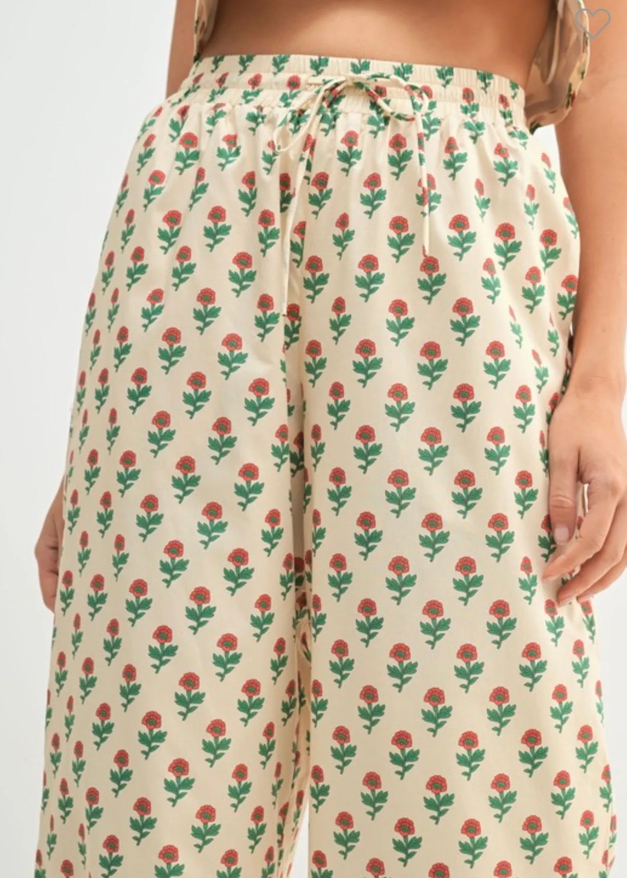 Myra Floral Set