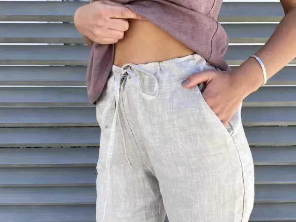 NEW Women's Drawstring Slim Fit Natural Linen Pant with Pockets Lightweight Breathable - Color: WHITE - Size M Fits S-M - Retails $72