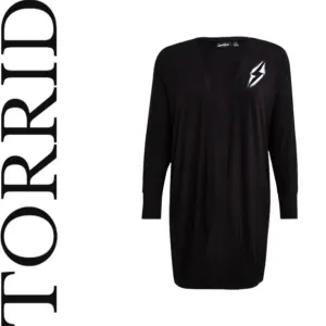 NEW TORRID PLUS SIZE Black Super Soft Cocoon Lightening Bolt,Heart Kimono.