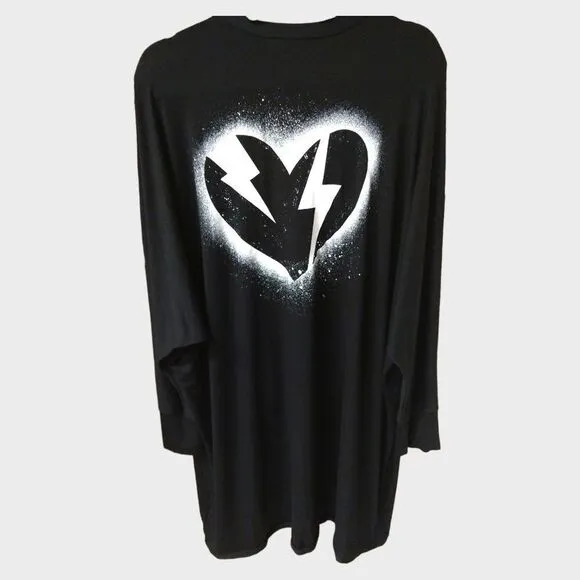 NEW TORRID PLUS SIZE Black Super Soft Cocoon Lightening Bolt,Heart Kimono.