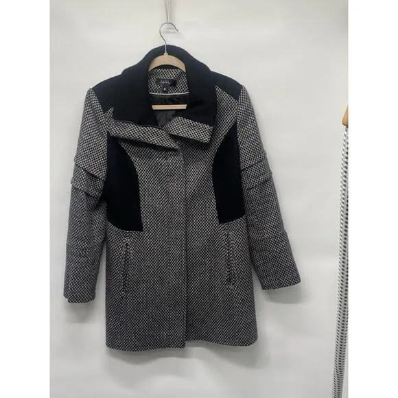 Nicole Miller Black and Gray Wool Coat Size 12