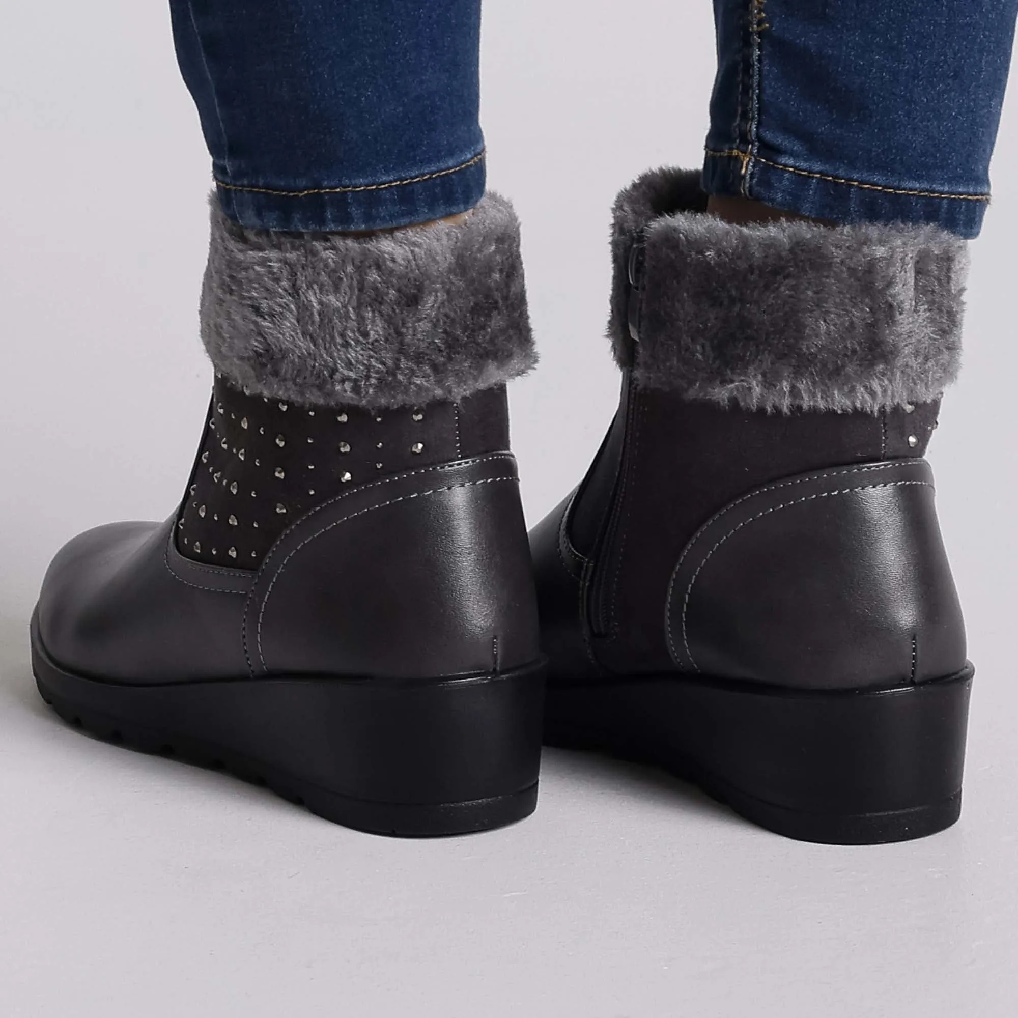 Noemi | Warm Ankle Boots
