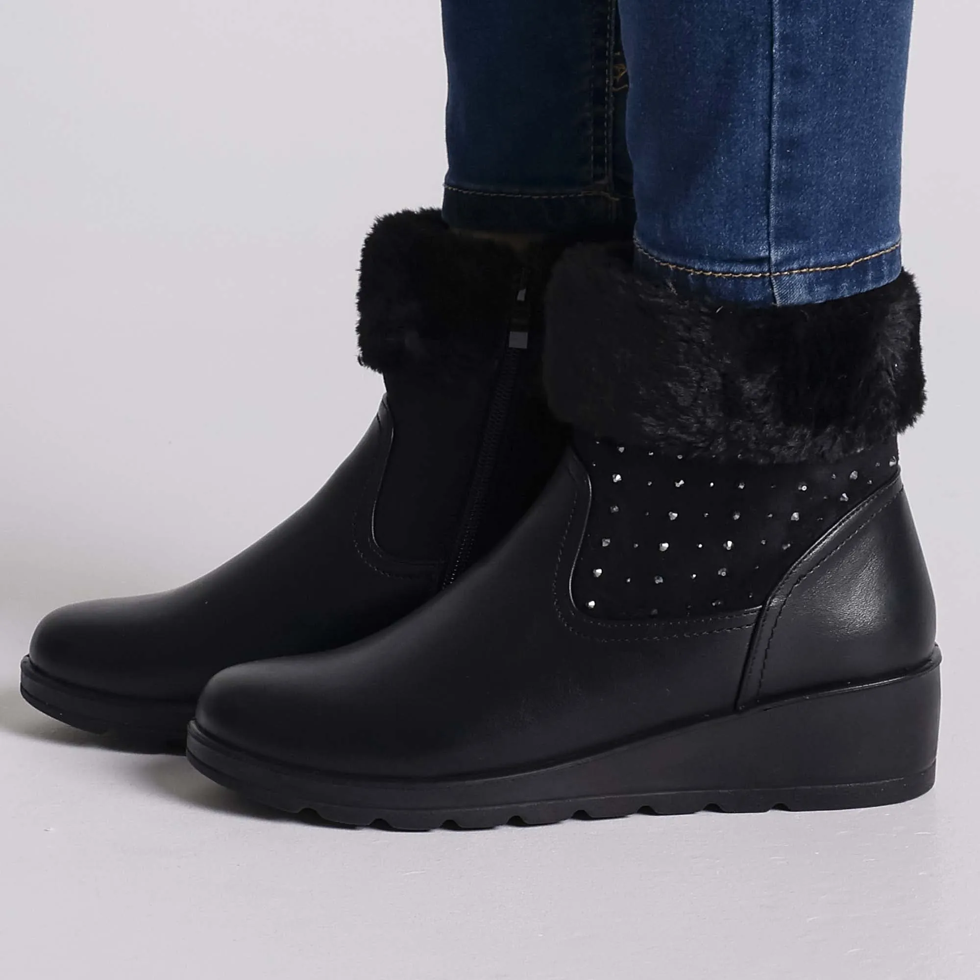 Noemi | Warm Ankle Boots