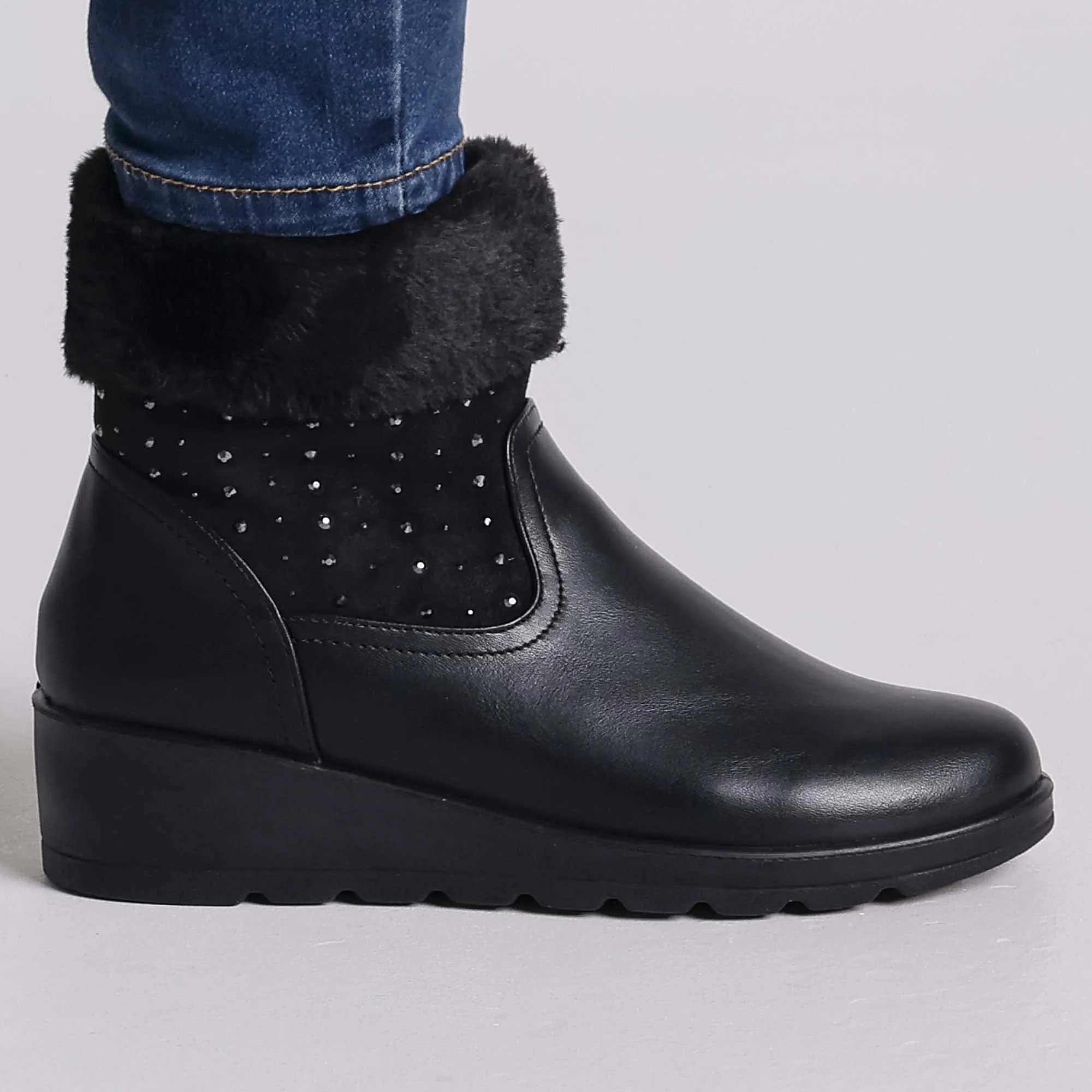 Noemi | Warm Ankle Boots