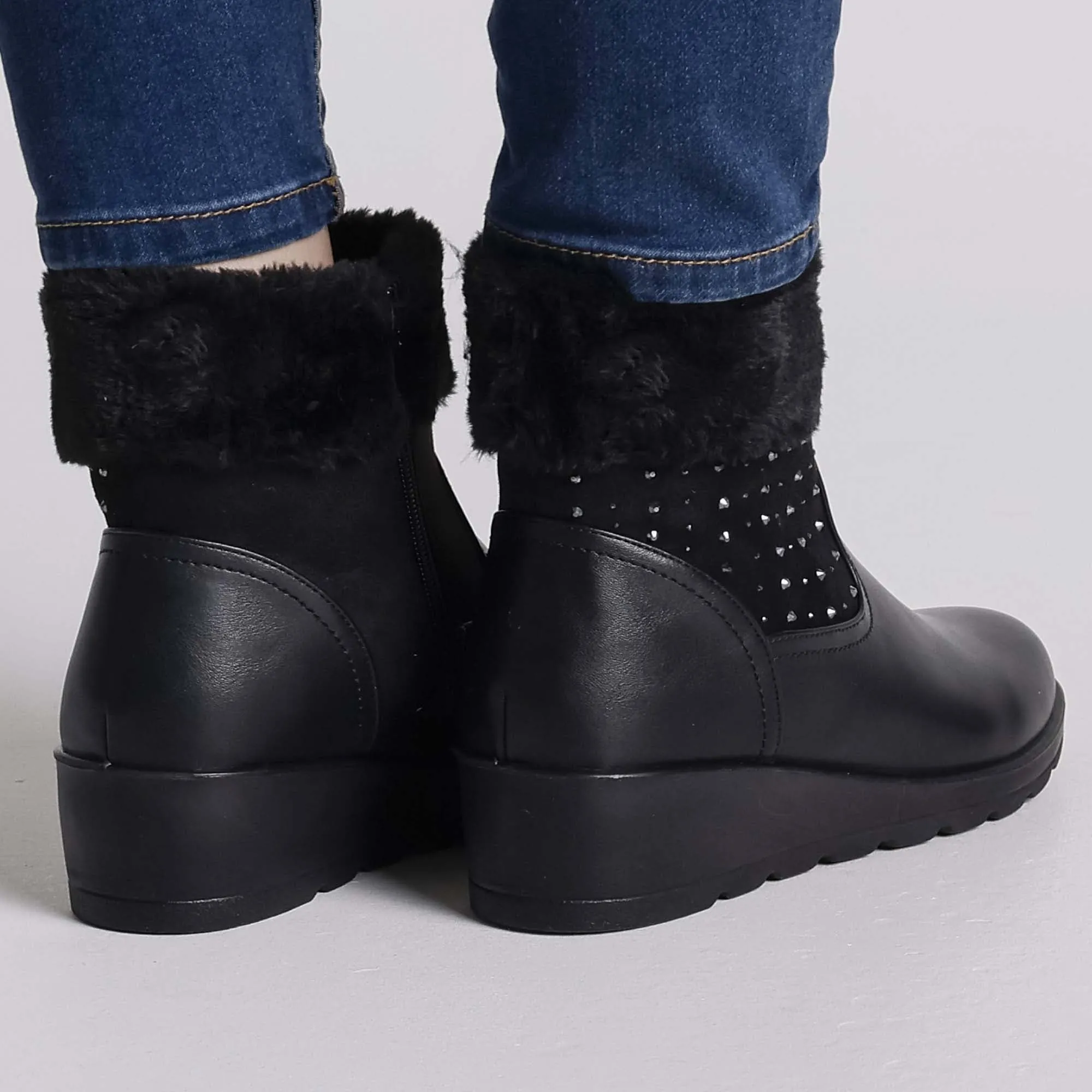 Noemi | Warm Ankle Boots