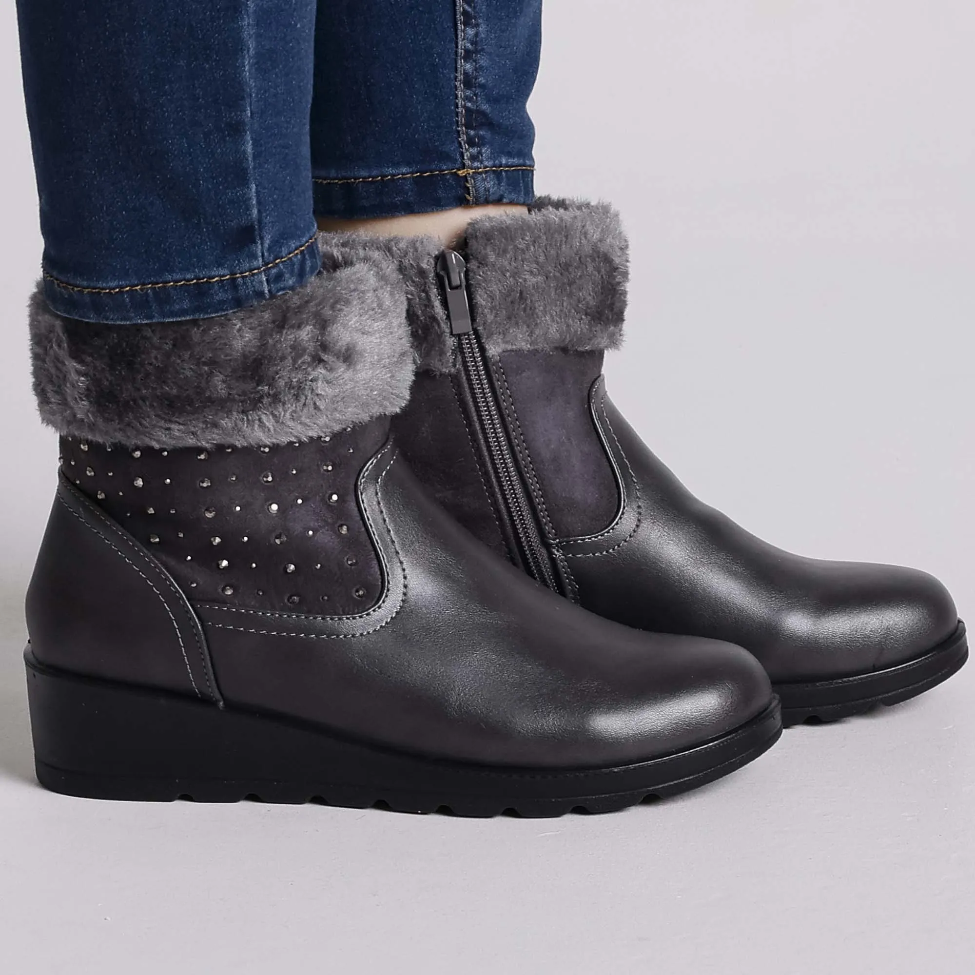 Noemi | Warm Ankle Boots
