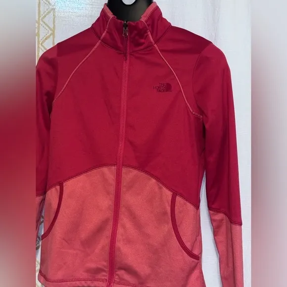 North Face Two Tone Pink Women's Jacket Size Small EUC