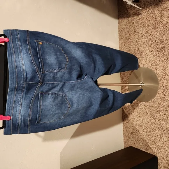 NWT DEMOCRACY AB SOLUTION PULL-ON GLIDER ANKLE LENGTH JEANS WOMEN'S  SIZE 22W