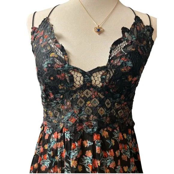 NWT FREE PEOPLE WOMEN'S ADELLA FLORAL PRINT SLEEVELESS SLIP DRESS - LARGE