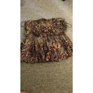 NWT Free People Women's Snake Skin Ruffle Mini Skirt Size 12 Multicolor