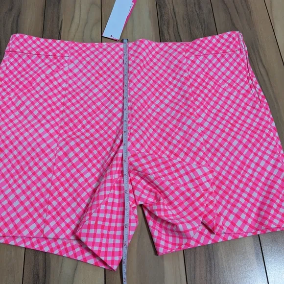 NWT! Lilly Pulitzer Arabeth Stretch Shorts Love Potion Pink Check Me Out Size 14