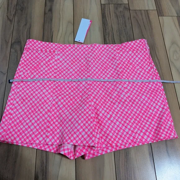 NWT! Lilly Pulitzer Arabeth Stretch Shorts Love Potion Pink Check Me Out Size 14