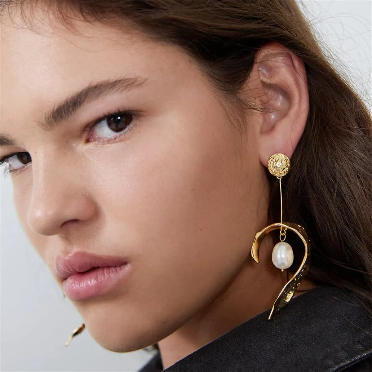 Pearl & 18K Gold-Plated Leaf Drop Earring