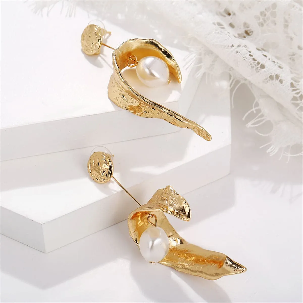 Pearl & 18K Gold-Plated Leaf Drop Earring