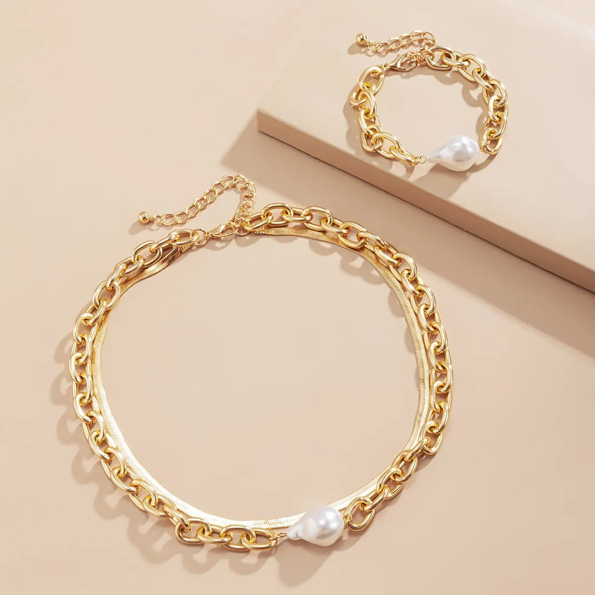 Pearl & 18K Gold Plated Snake Chain Necklace & Bracelet