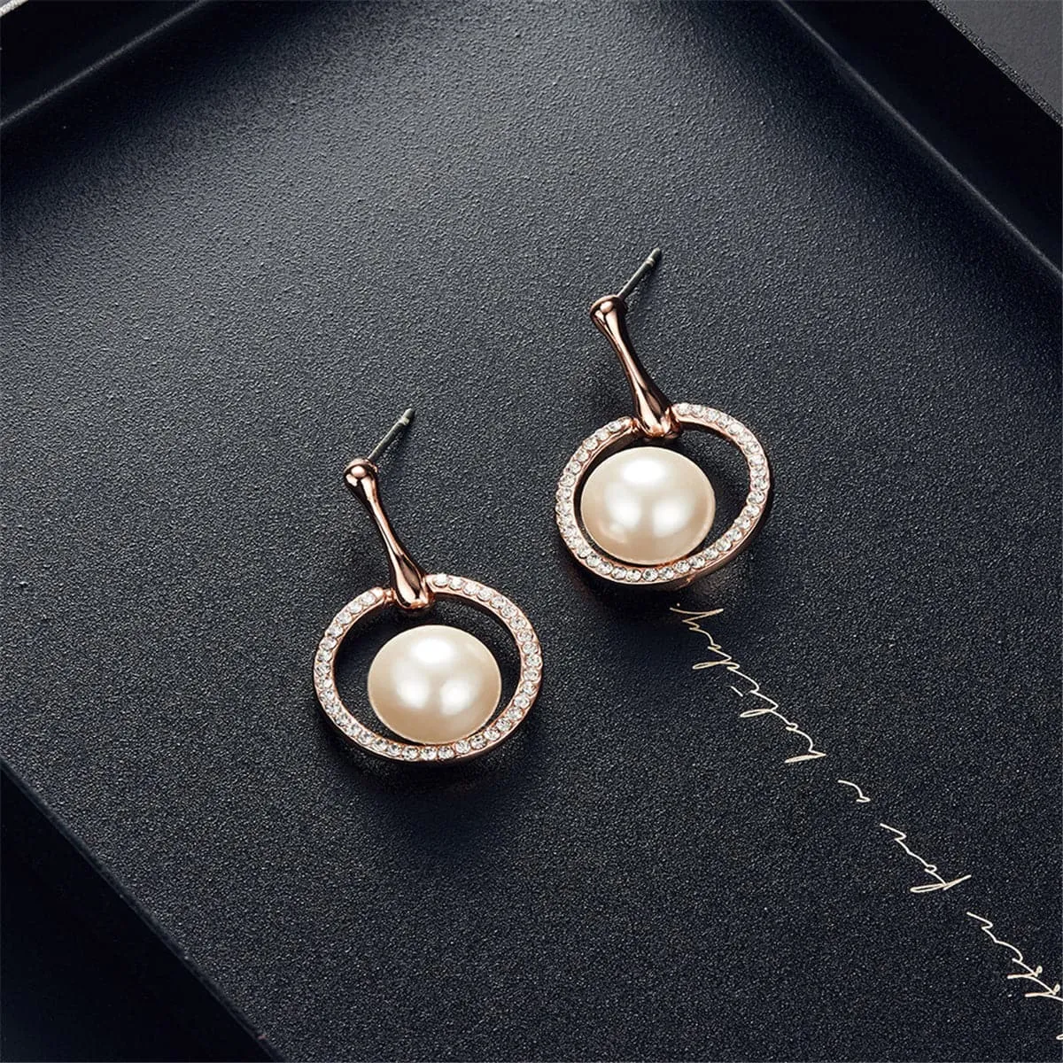 Pearl & Cubic Zirconia Pendant Necklace & Stud Earrings Set