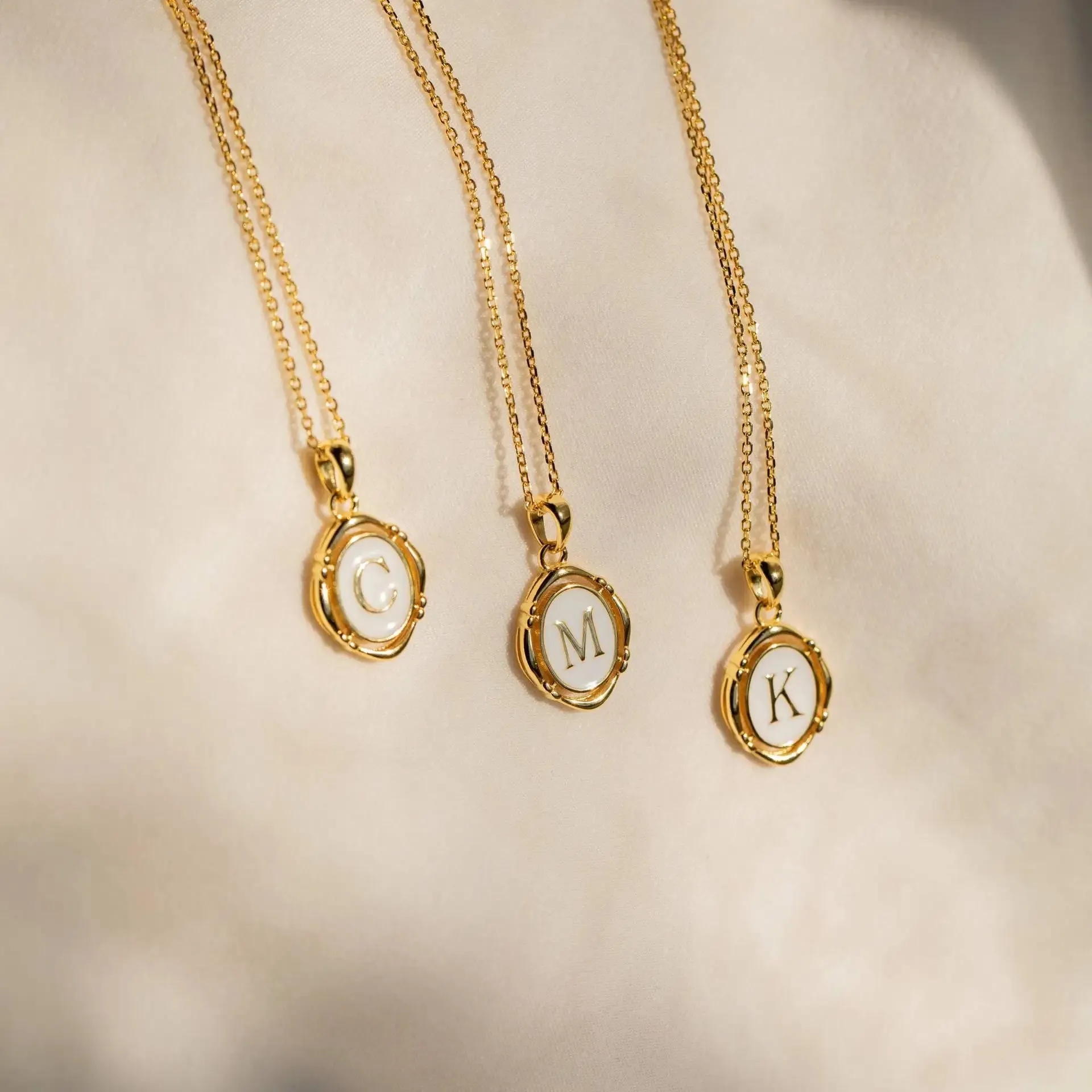 Personalized Initial Letters Women's Necklace with Acrylic
