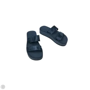 Sandals Flats By Clothes Mentor In Black, Size: 7