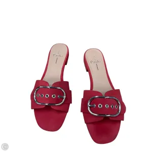 Sandals Flats By Clothes Mentor In Red, Size: 7.5