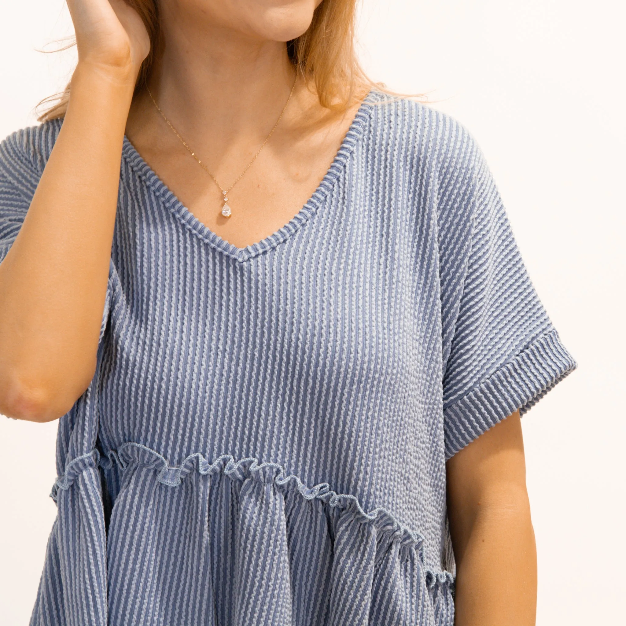 Short Sleeve Ribbed V-Neck Babydoll Top in Blue