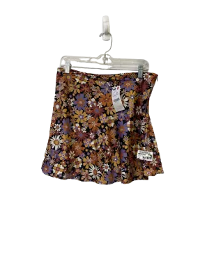 Skirt Mini & Short By Clothes Mentor  Size: L