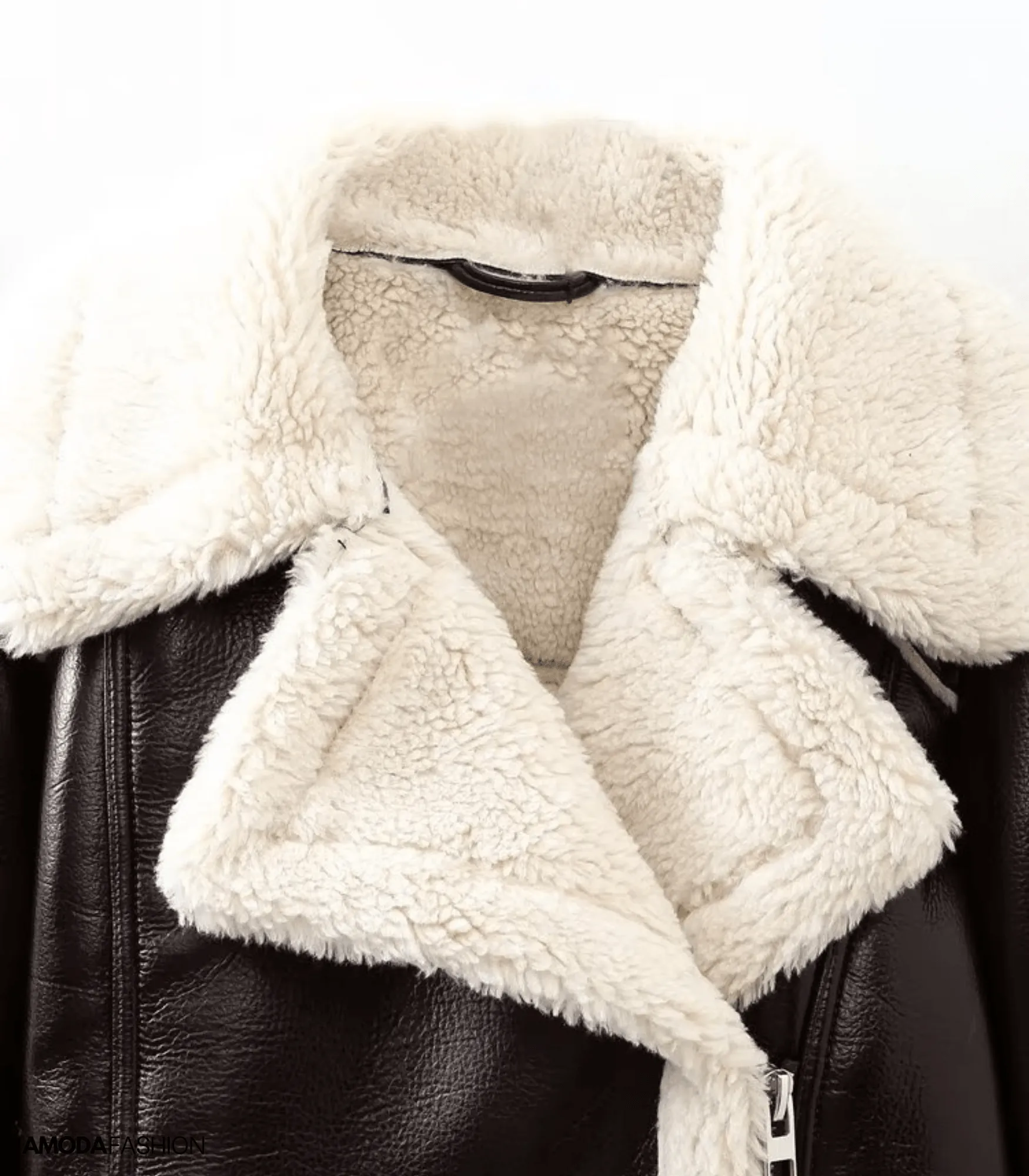 Sleek Women's Curved Shearling Leather Coat