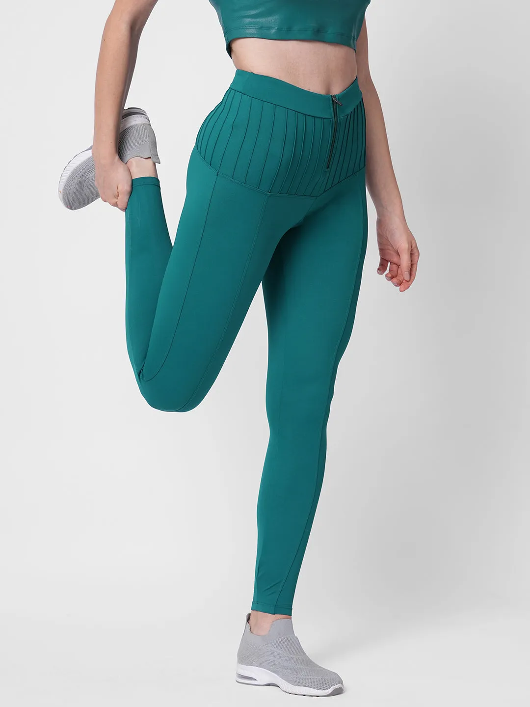 Sporty stylish pintuck teal green tights