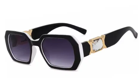 Square Sunglasses w/ Crystal Gem