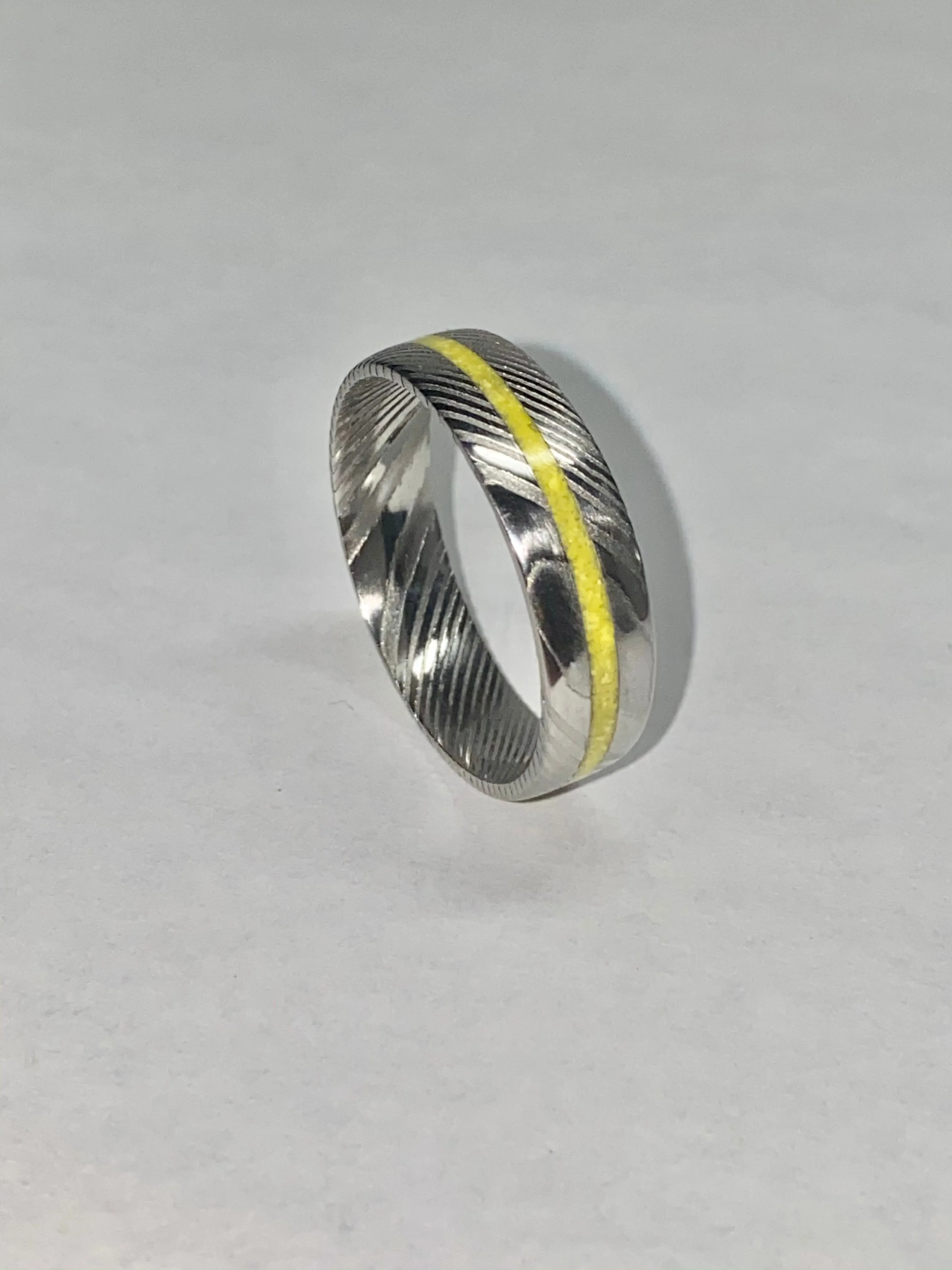Stainless steel Damascus inlay