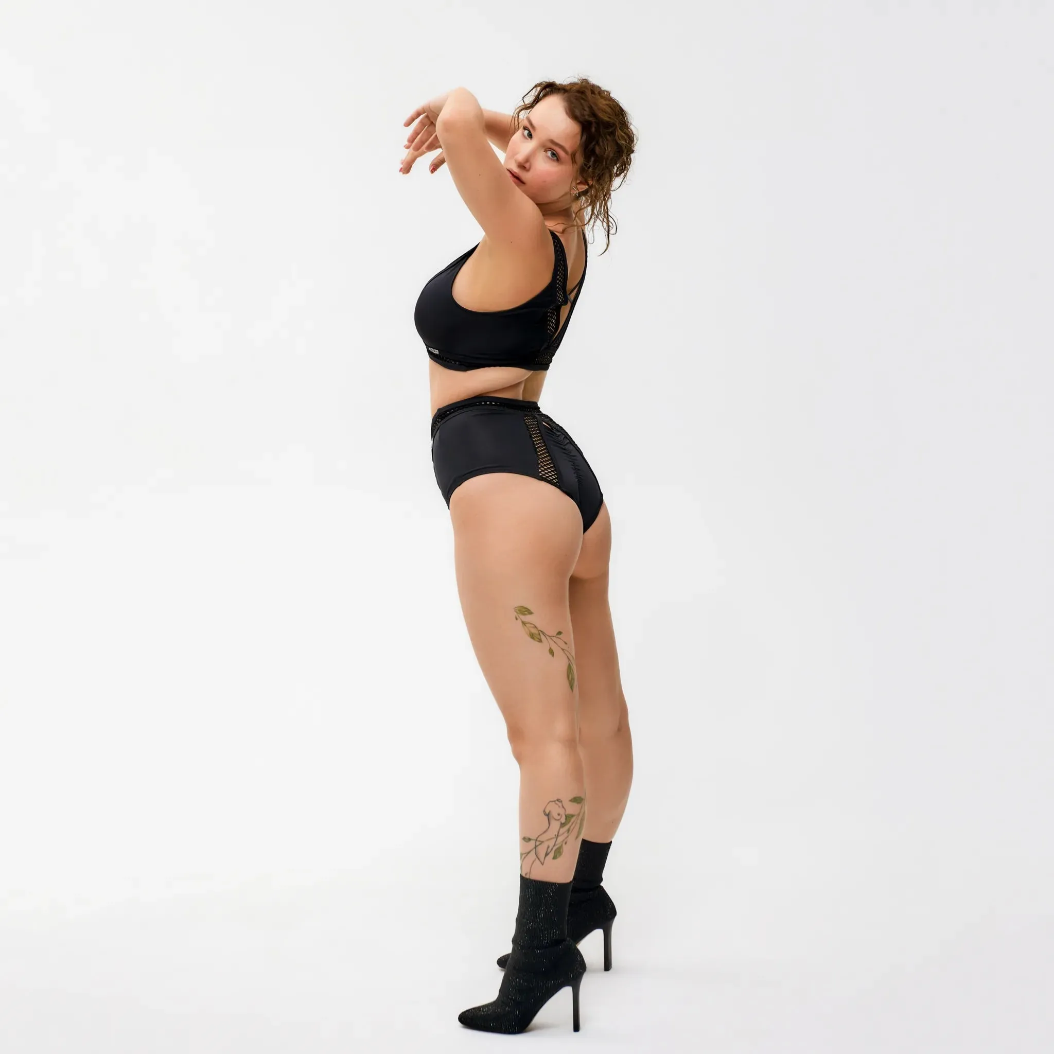 Stay Wild Shorts Black