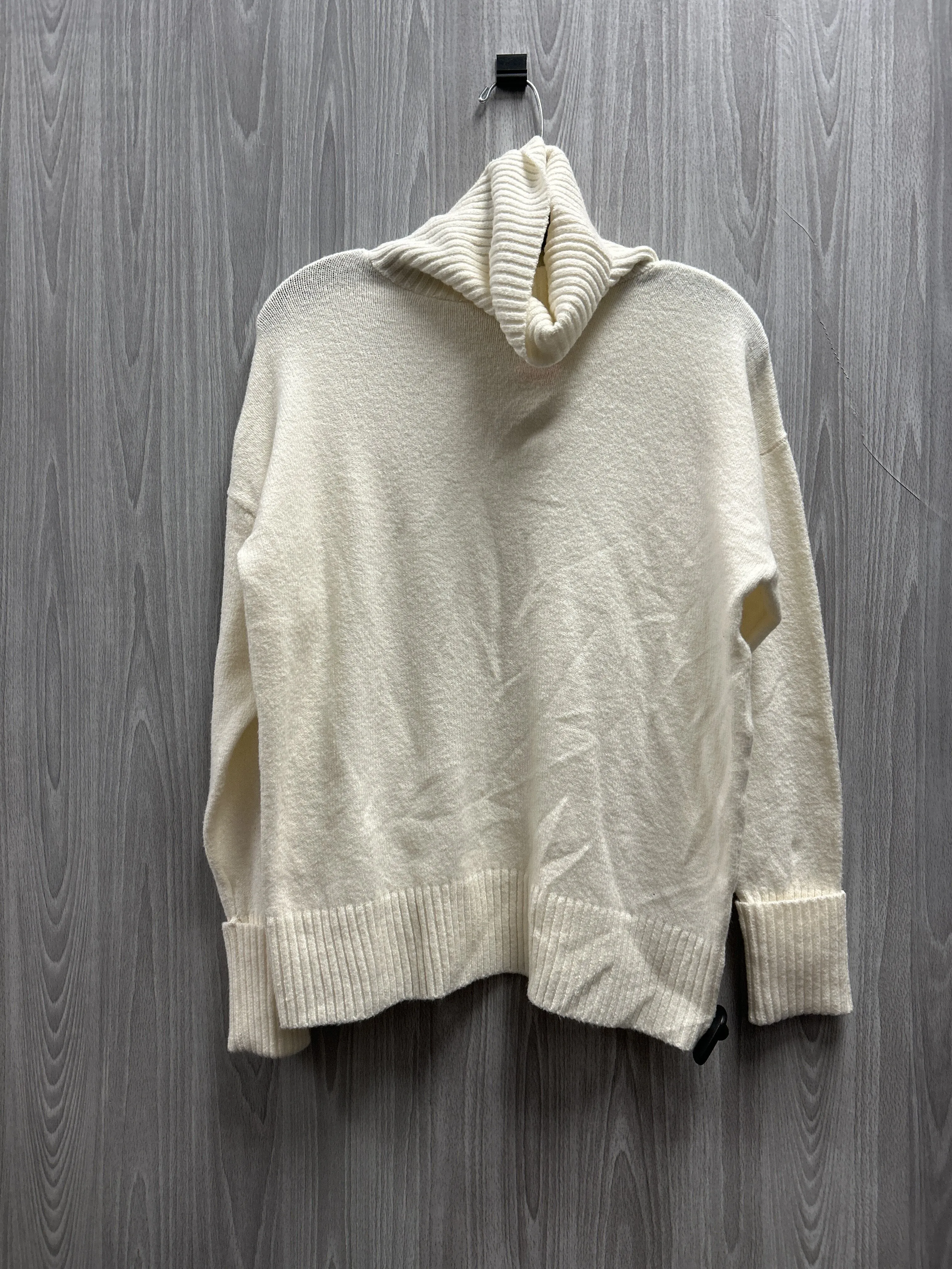 Sweater By Old Navy  Size: S