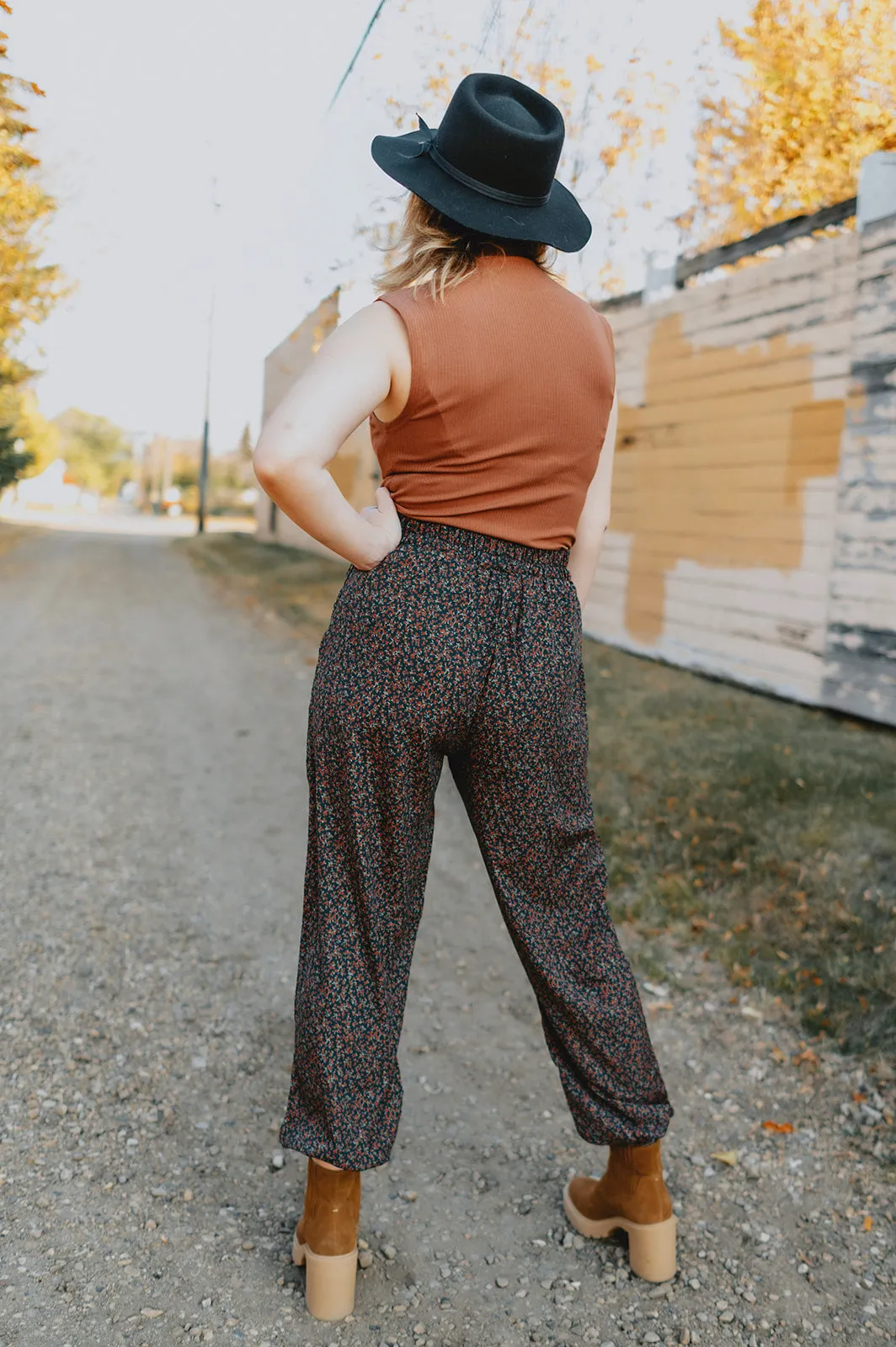 The Roman Trousers - Forest Green Floral