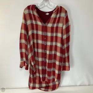 Top Long Sleeve By Akemi And Kin In Red, Size: S
