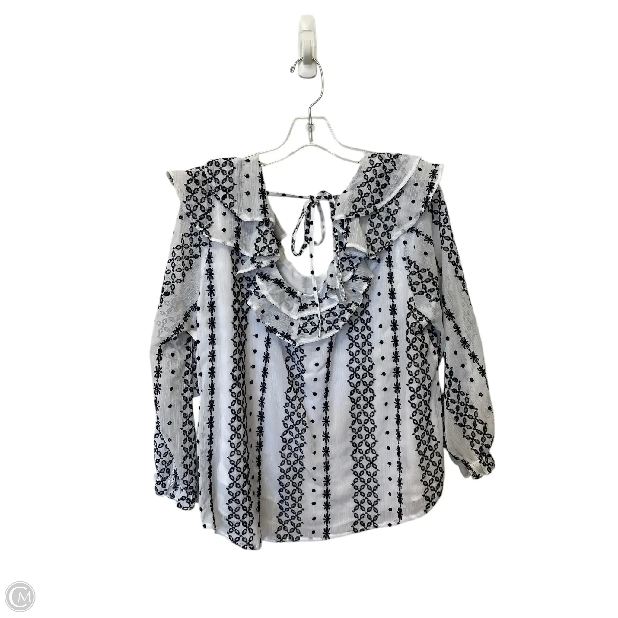 Top Long Sleeve By Cato In White, Size: Xl
