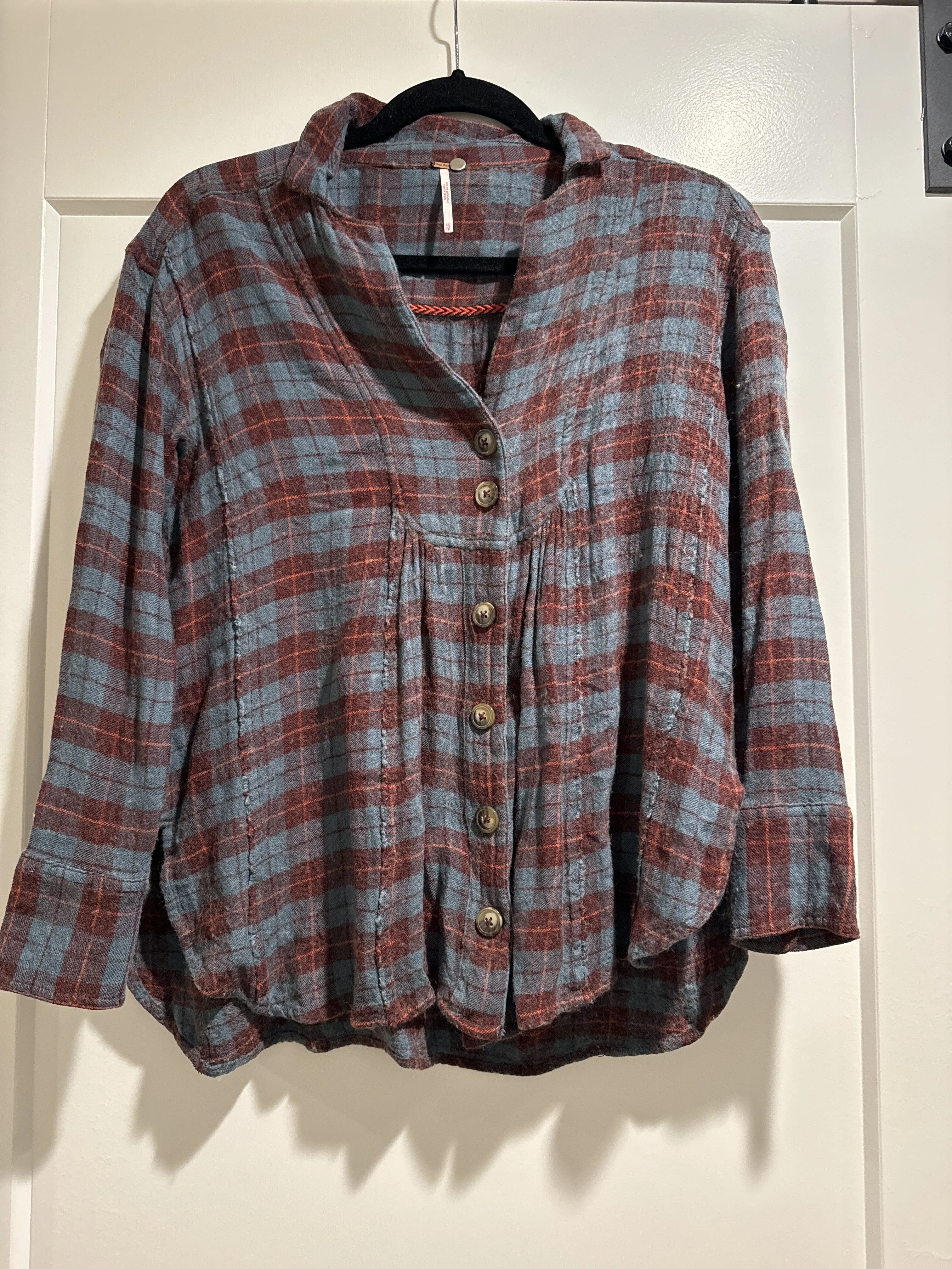 Top Long Sleeve By Free People  Size: Xs