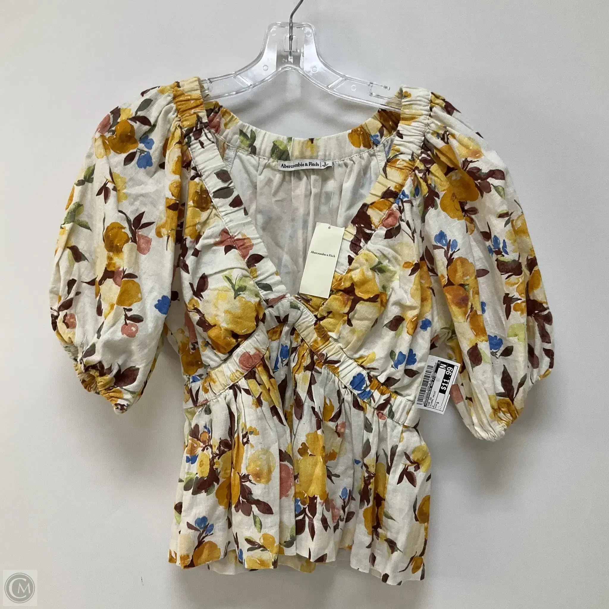 Top Short Sleeve By Abercrombie And Fitch In Floral Print, Size: S
