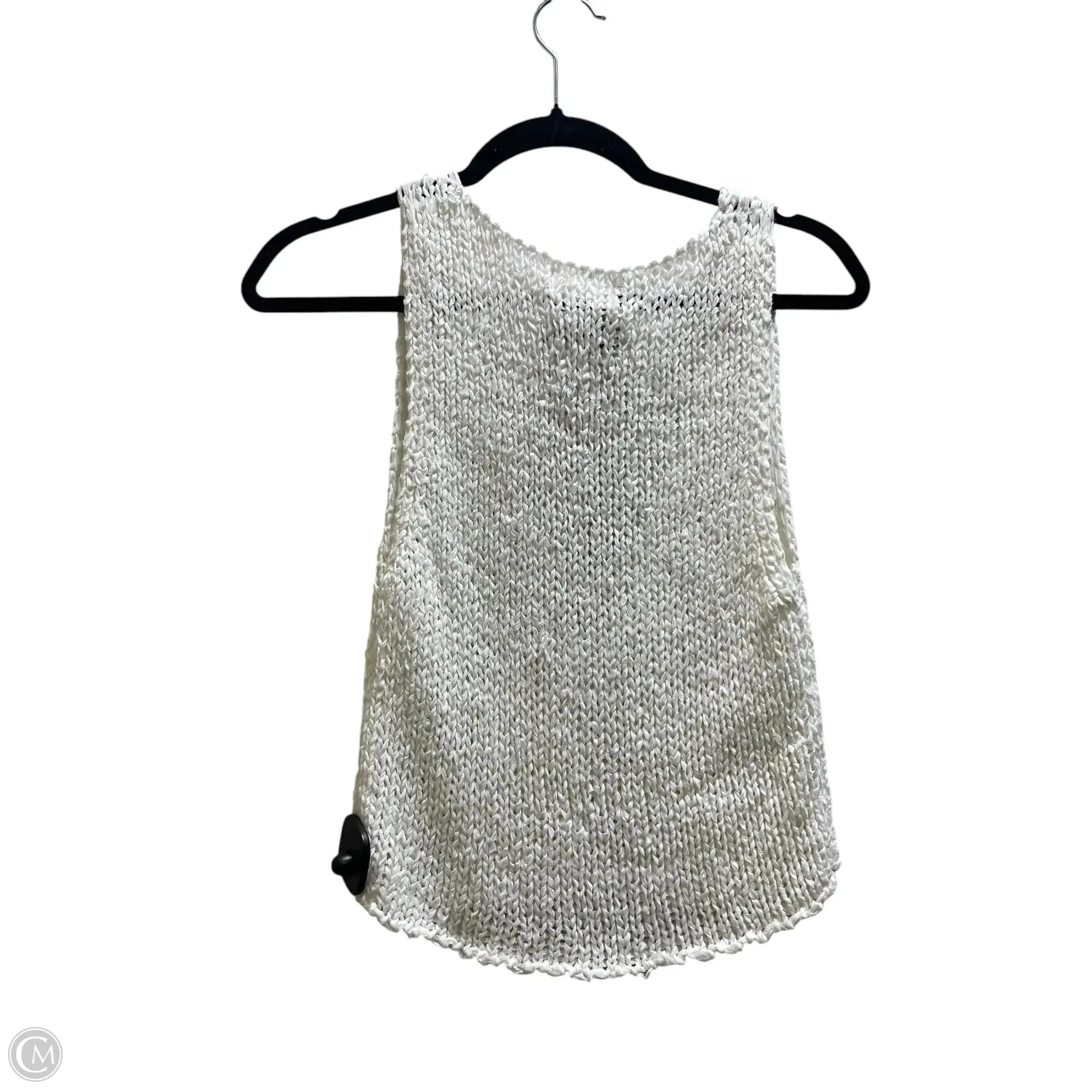 Top Sleeveless By Vestique In Cream, Size: M