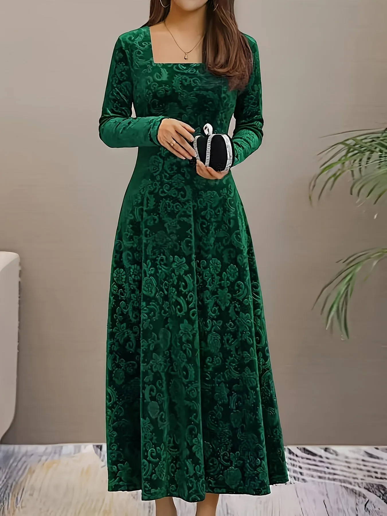 Velvet Flora™ | Women's Formal Dress | Square Neck, Floral Pattern, Luxurious Velvet Evening Wear