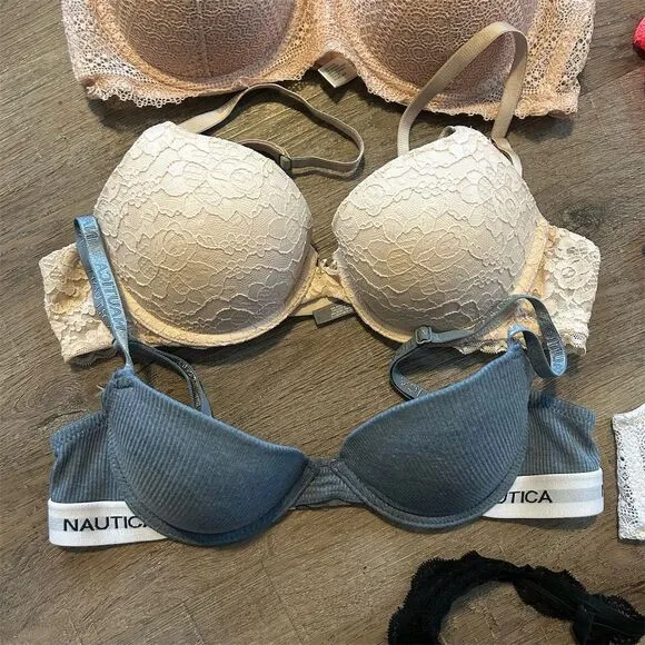 Victoria's Secret Women's Lace Push-Up Bra Set 34B Standard Multicolor Lot of 9