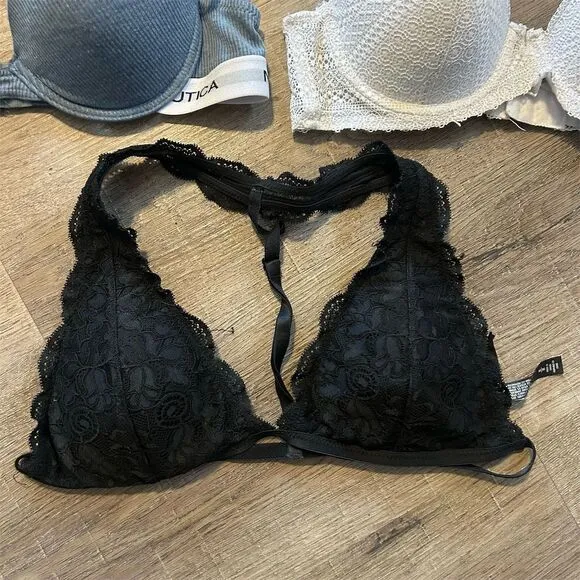 Victoria's Secret Women's Lace Push-Up Bra Set 34B Standard Multicolor Lot of 9