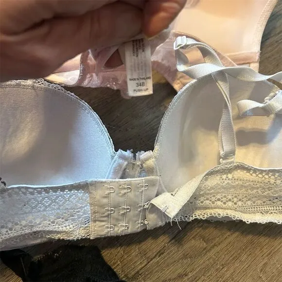 Victoria's Secret Women's Lace Push-Up Bra Set 34B Standard Multicolor Lot of 9